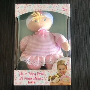 My 1st baby doll 🎀soft body blue eyes yellow hair